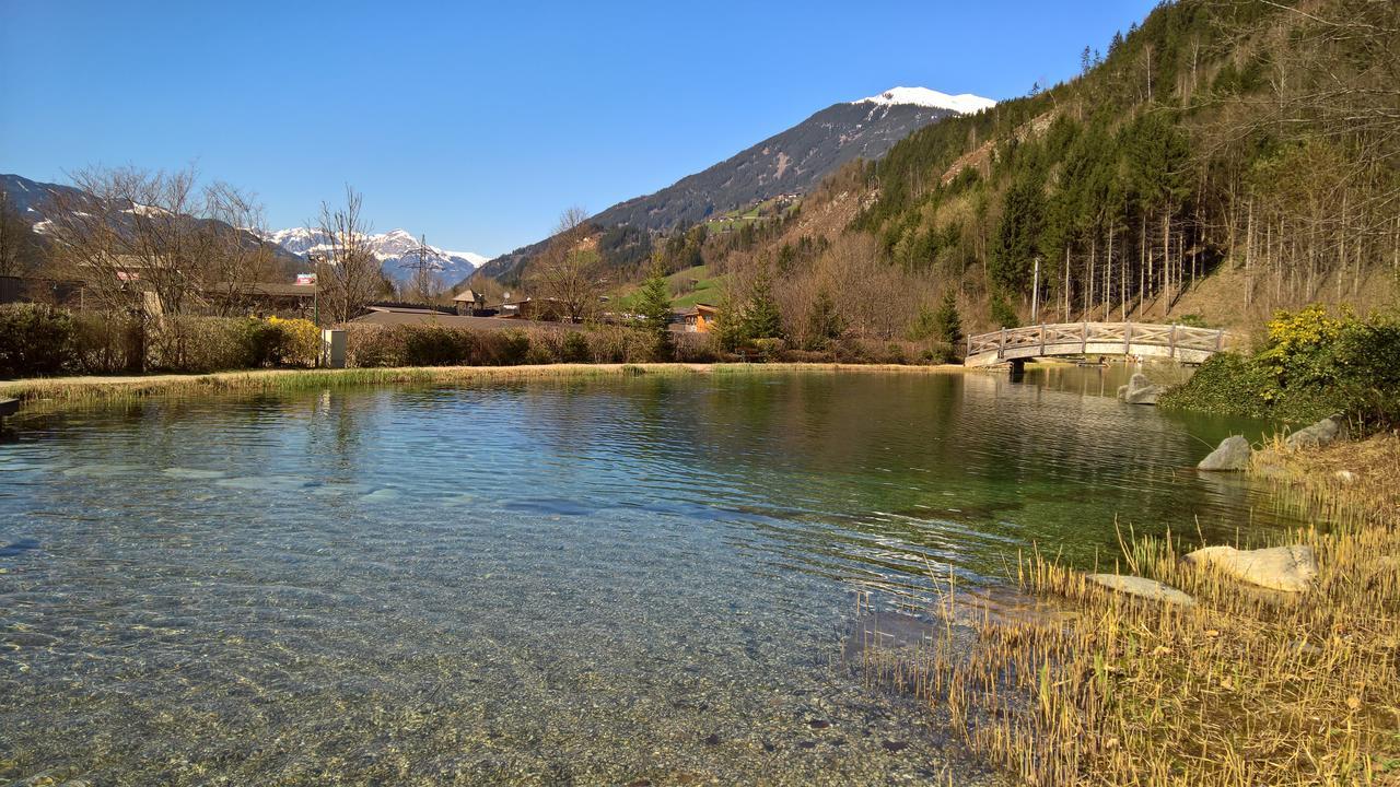 Mountainview Lodge - Chalet Im Zillertal Direkt Am 5 Sterne Campingplatz Aufenfeld Mit Hallenbad Und Sauna Aschau Im Zillertal Exterior foto