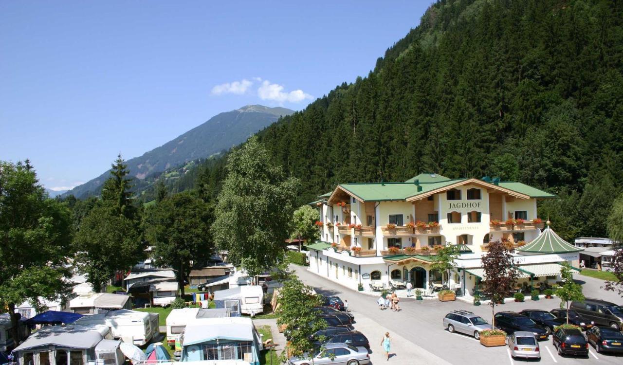 Mountainview Lodge - Chalet Im Zillertal Direkt Am 5 Sterne Campingplatz Aufenfeld Mit Hallenbad Und Sauna Aschau Im Zillertal Exterior foto